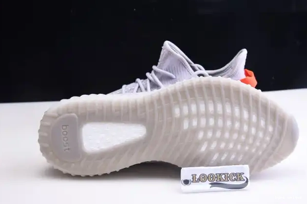 hype Adidas Yeezy V2 350 Tail Light FX9017 Boost 0618